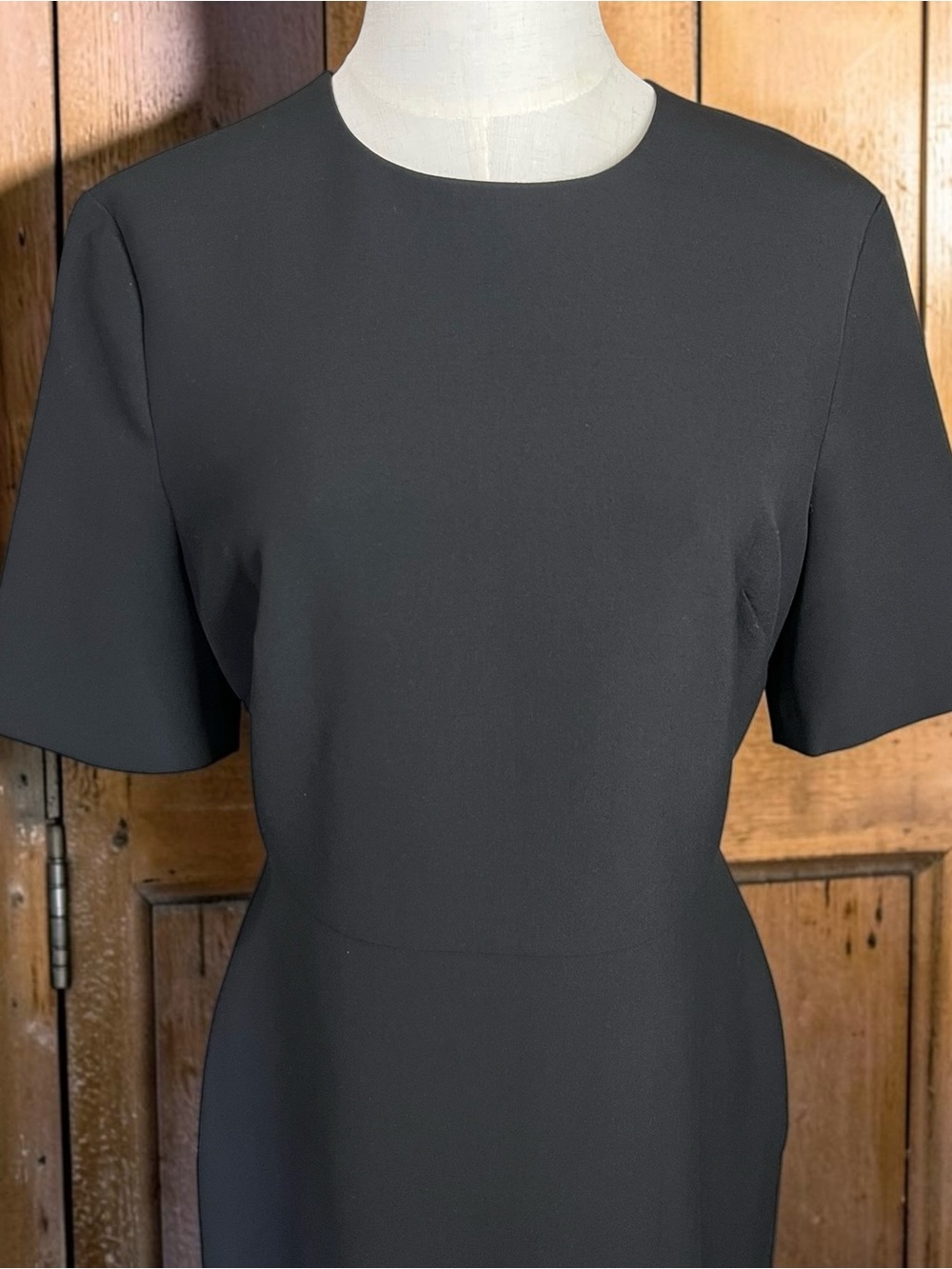 Aritzia Babaton Keeper Dress NWT Black Sheath Office LBD Classic Size 6 - Picture 2 of 10